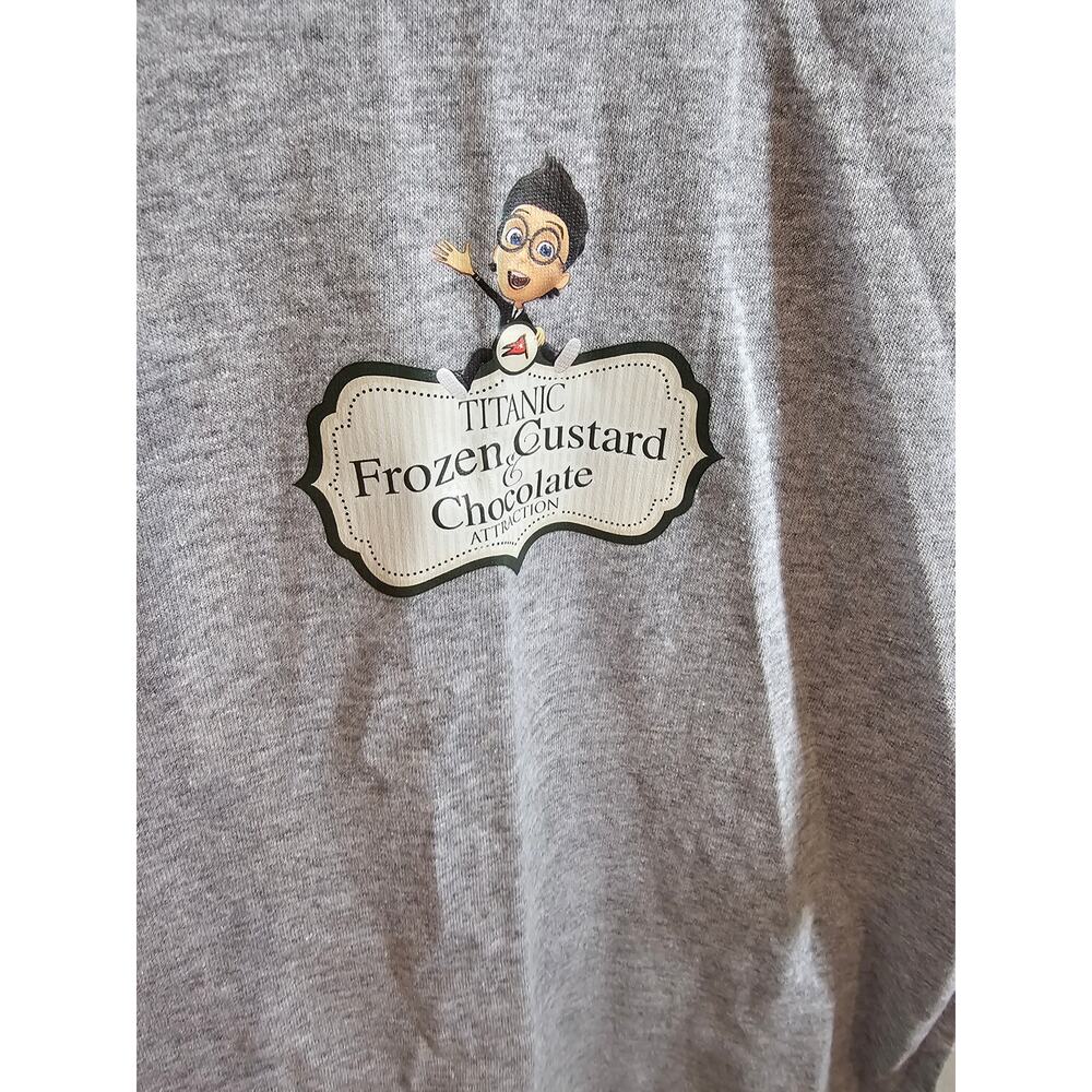 Titanic Frozen Custard & Chocolate attraction Adult Gray TShirt Size Large - Picture 2 of 5